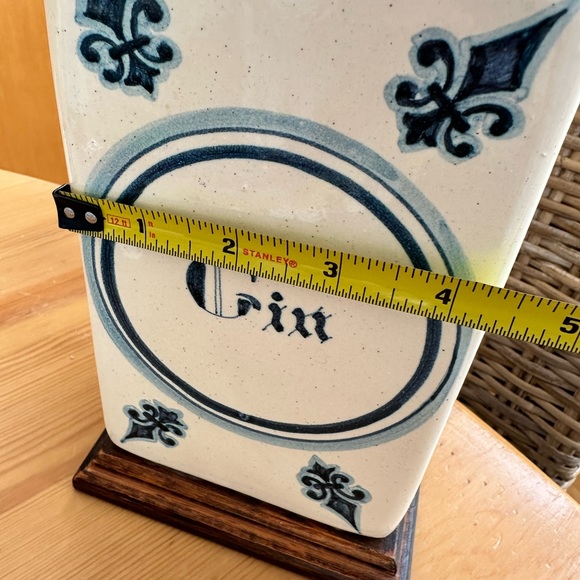 Delft Blue Gin Bottle Lamp.  Works! - Picture 4 of 10